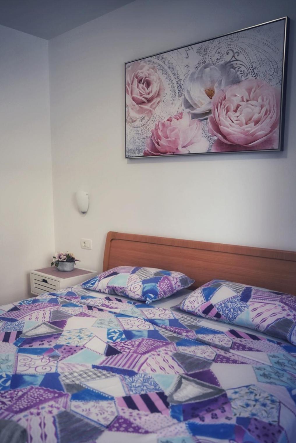 Room Armani Ровінь Екстер'єр фото